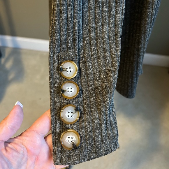 89th & Madison Ribbed Gray Cardigan - Picture 5 of 8